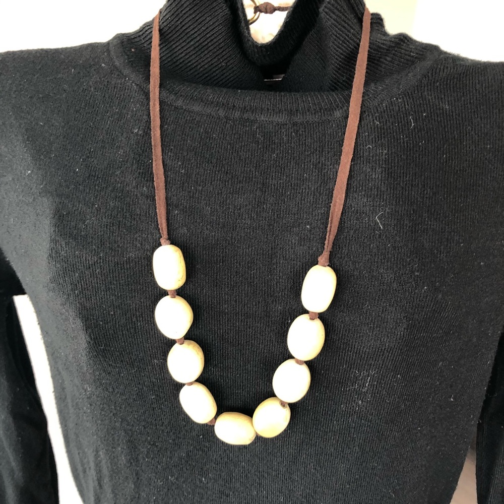 Leather Strap Gold Clasp beaded Necklace